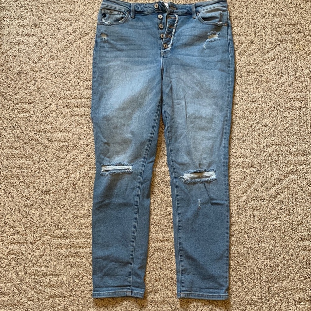 KanCan Buttonfly Mom Jeans